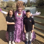 Ella-Charlie-WarwickCastle